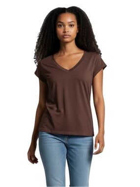 JYLFC - NWT - Women's Chocolate Brown V-Neck Tee